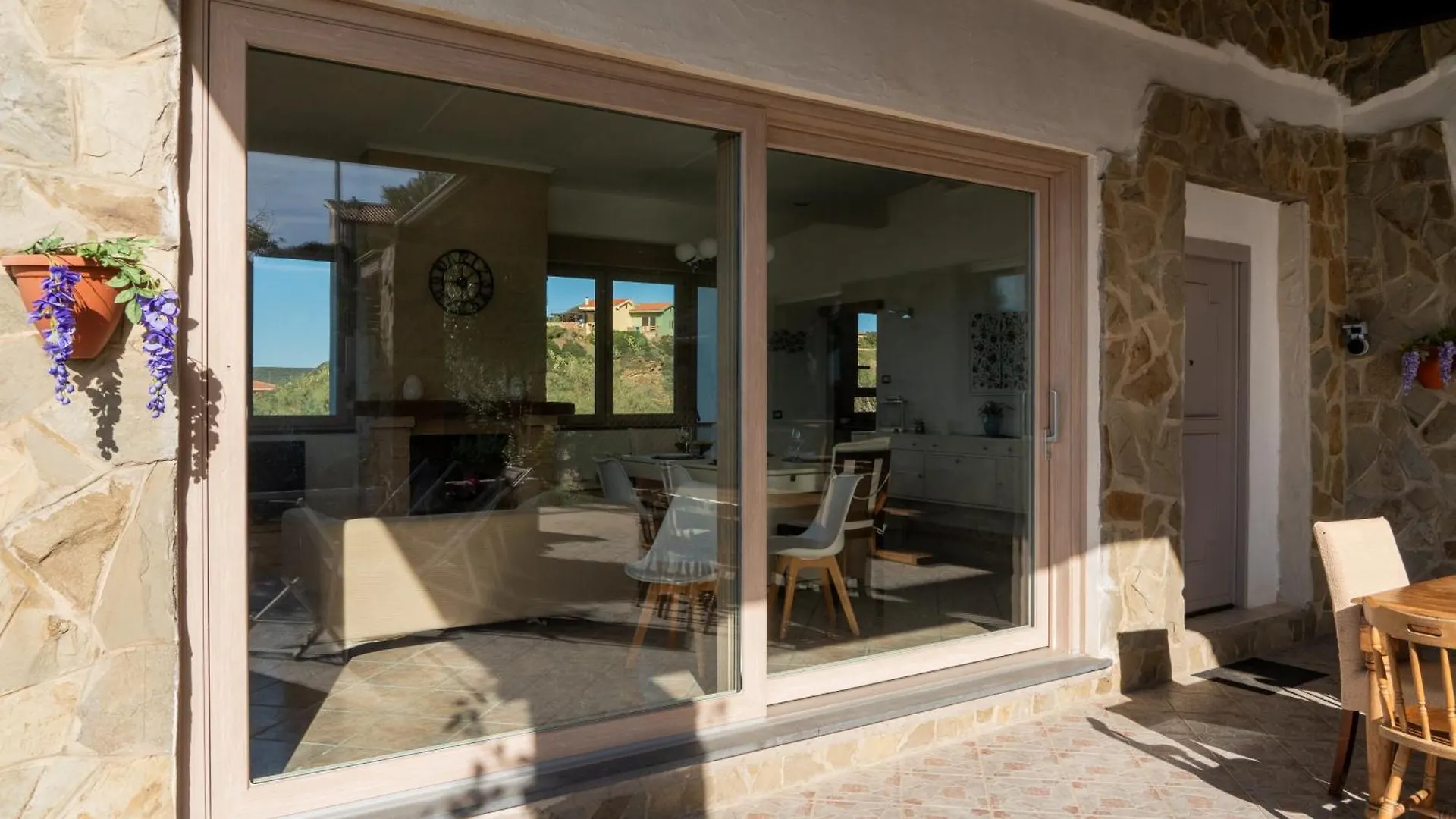 Villa Amea 토레 데이 코르사리 0*,